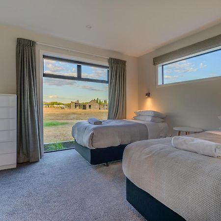 31 On Boundary Villa Twizel Exterior photo